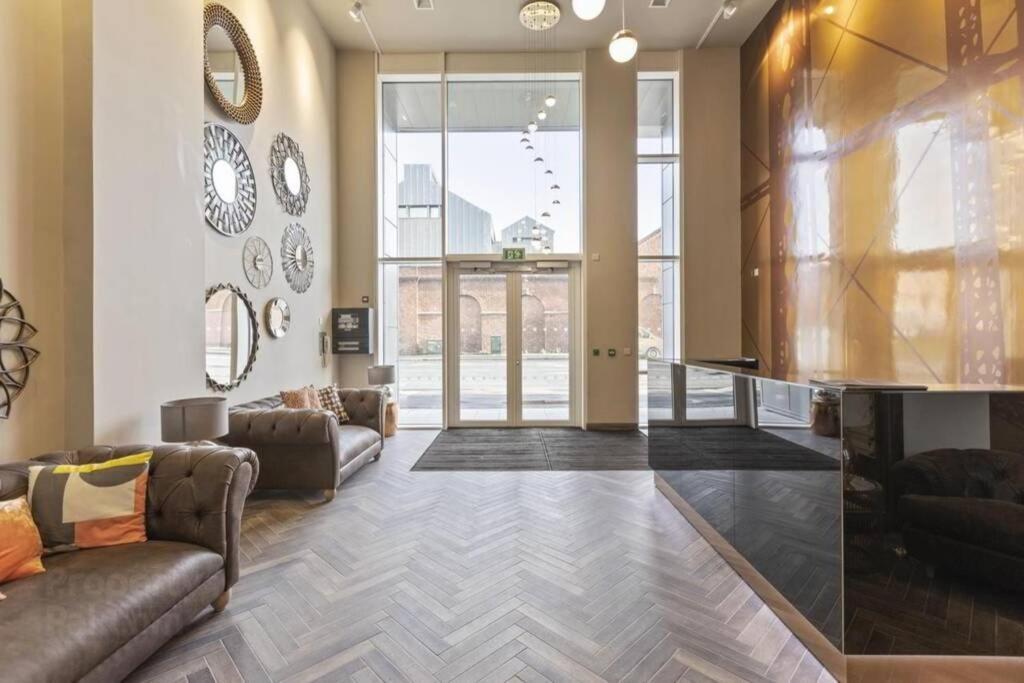 5* Luxury, City Centre, Brand New Development Belfast Exterior foto