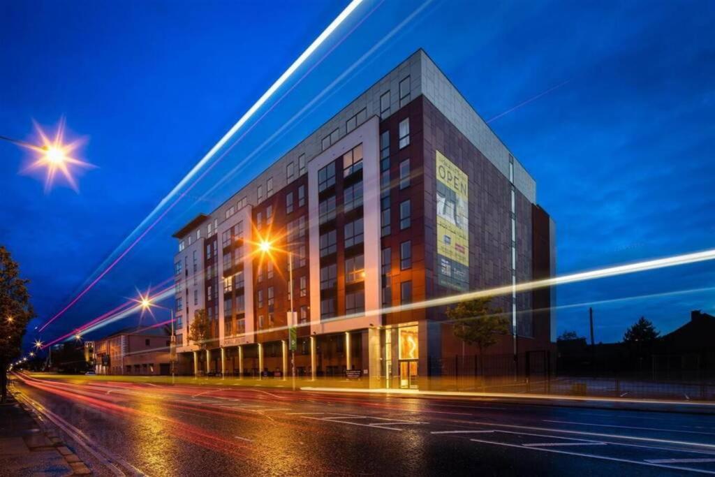 5* Luxury, City Centre, Brand New Development Belfast Exterior foto